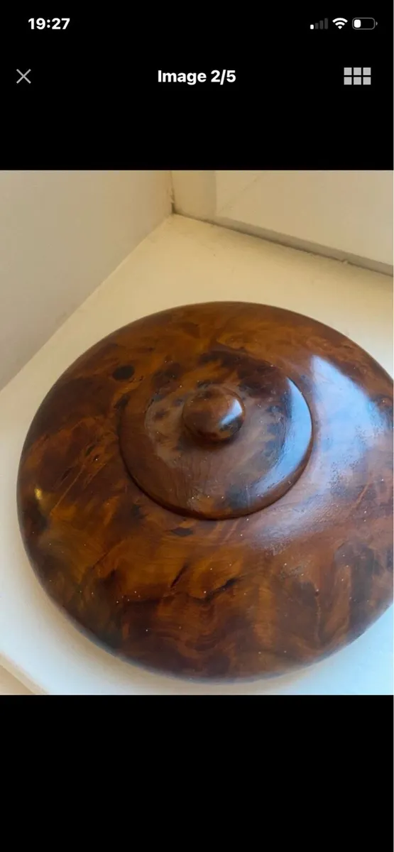 Handcrafted Walnut Trinket/ Jewellery Box - Image 2