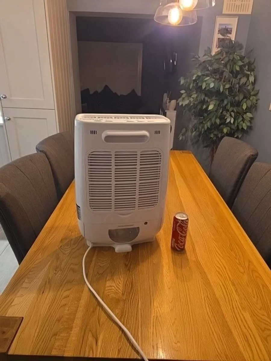 dehumidifier - Image 1