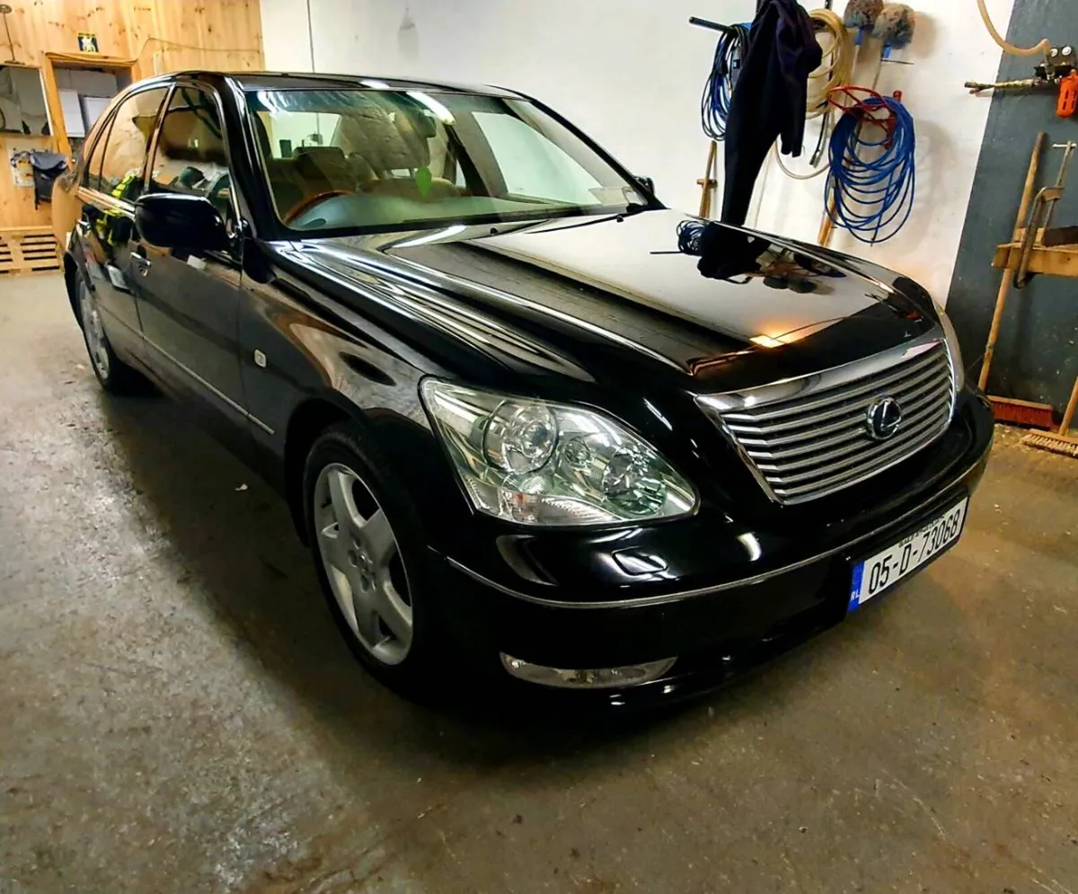 Lexus ls430 - Image 1