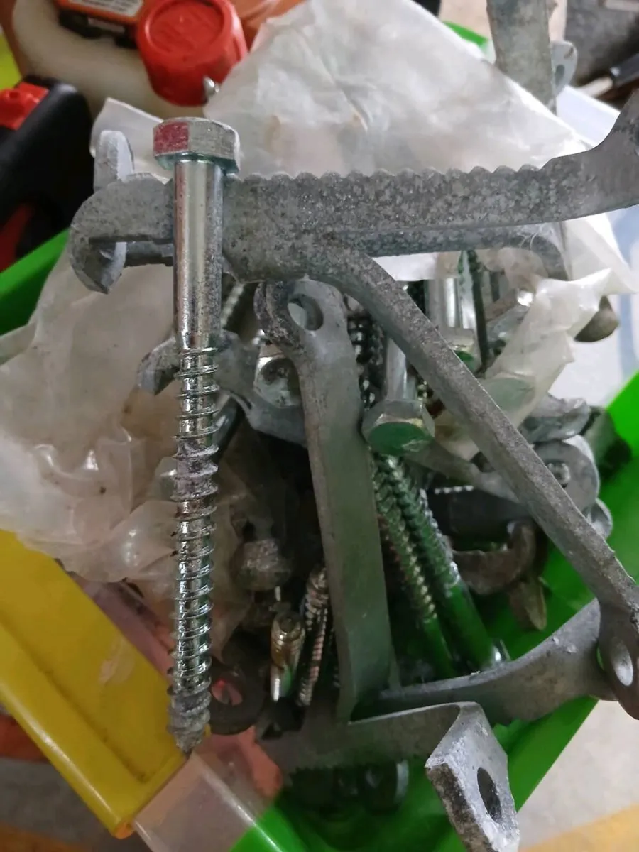 Old esb pole steps - Image 2