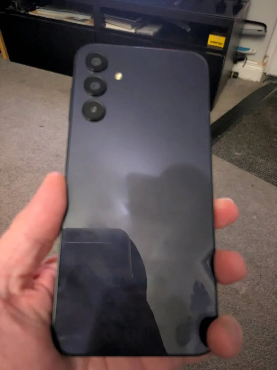 Samsung A15 - Image 2
