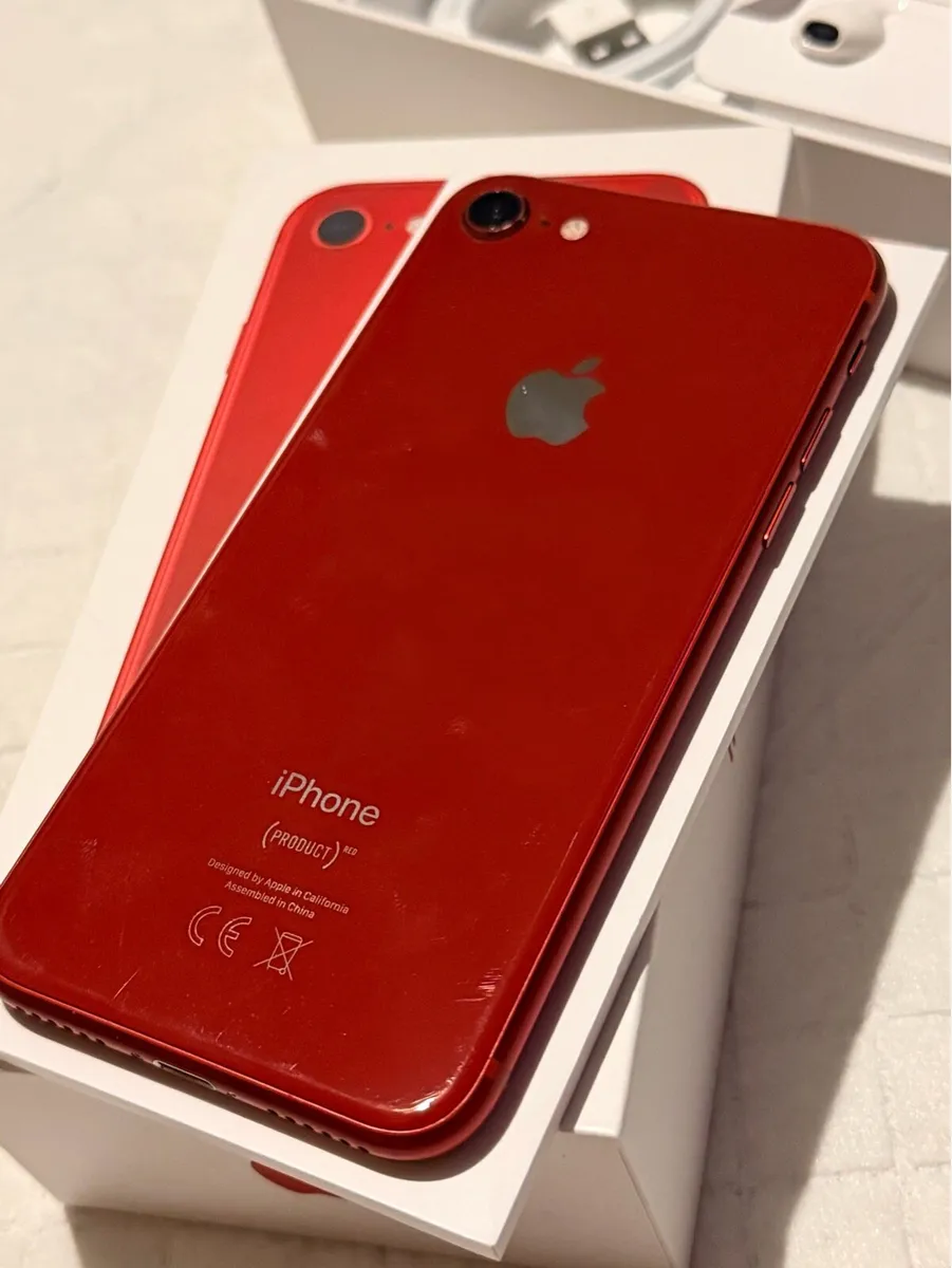 iPhone 8 (PRODUCT) Red – 256GB - Image 3