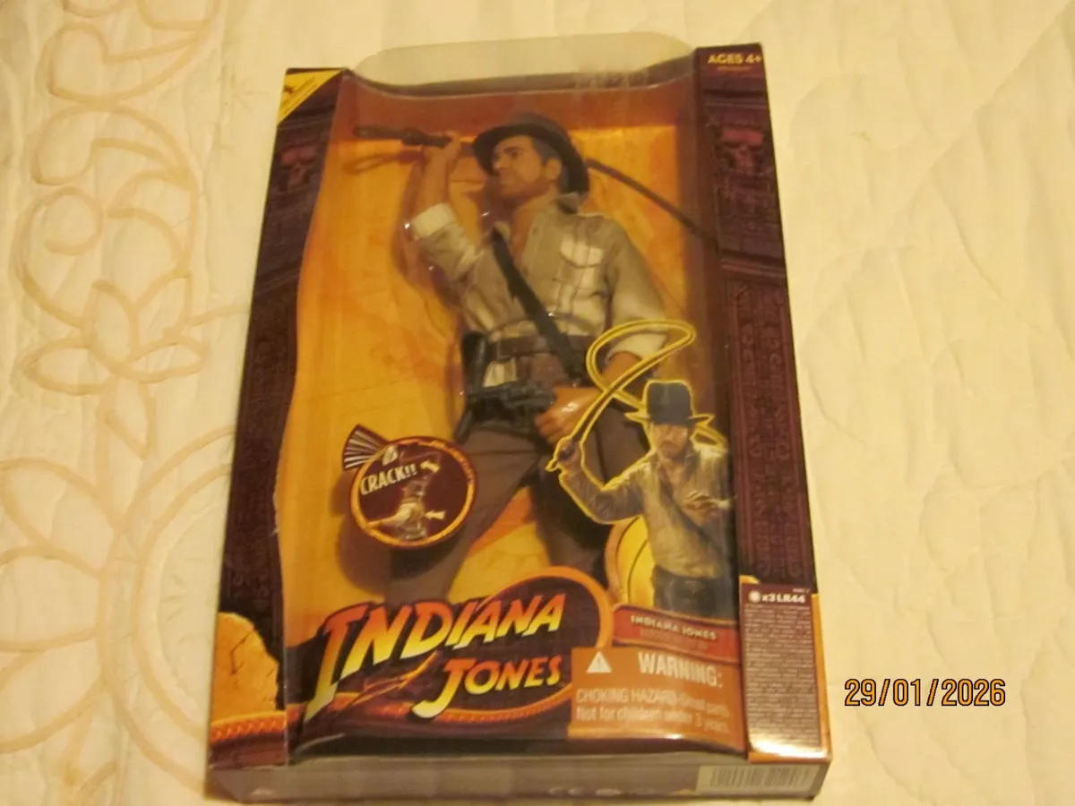 Indiana jones figure - Image 1