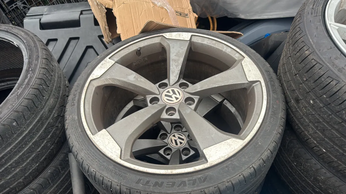 19” used Ttrs alloys & tyres