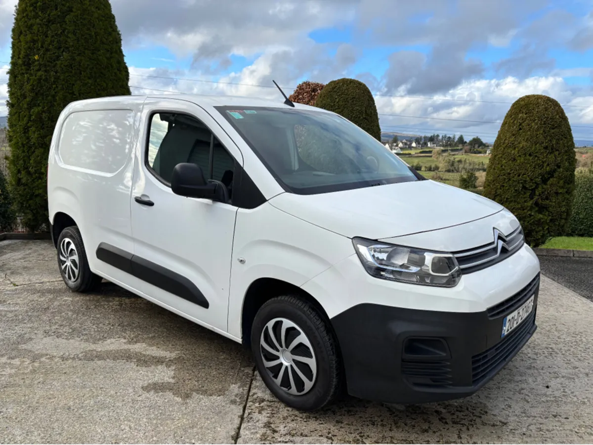 Citroen Berlingo LX 1.5 BLUEHDI - Image 1