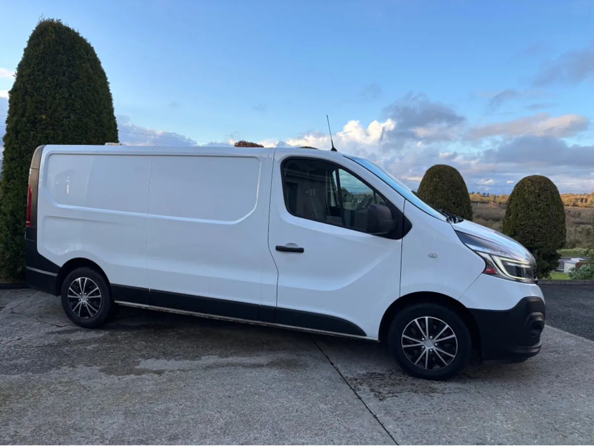Renault Trafic LL30 ENERGY DCI 120 BUSINESS P - Image 3