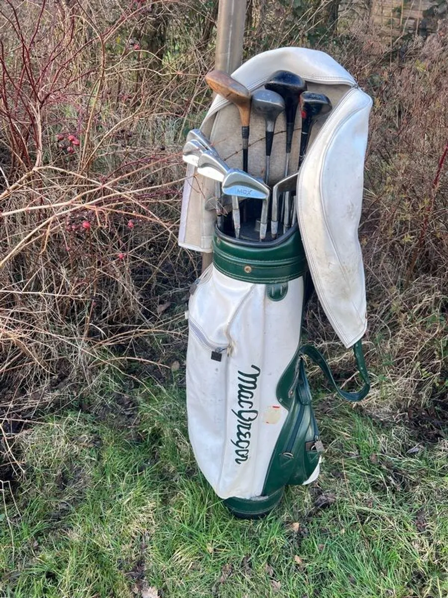 Vintage MacGregor and Wilson Golf Club Full Set with Jack Nicklaus Driver and Putter - Image 3