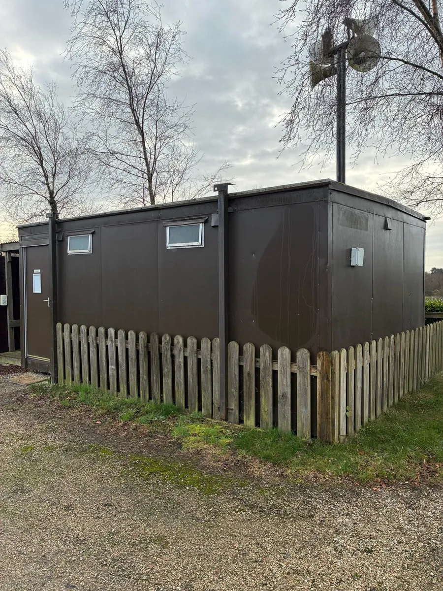 Shower block - Image 1