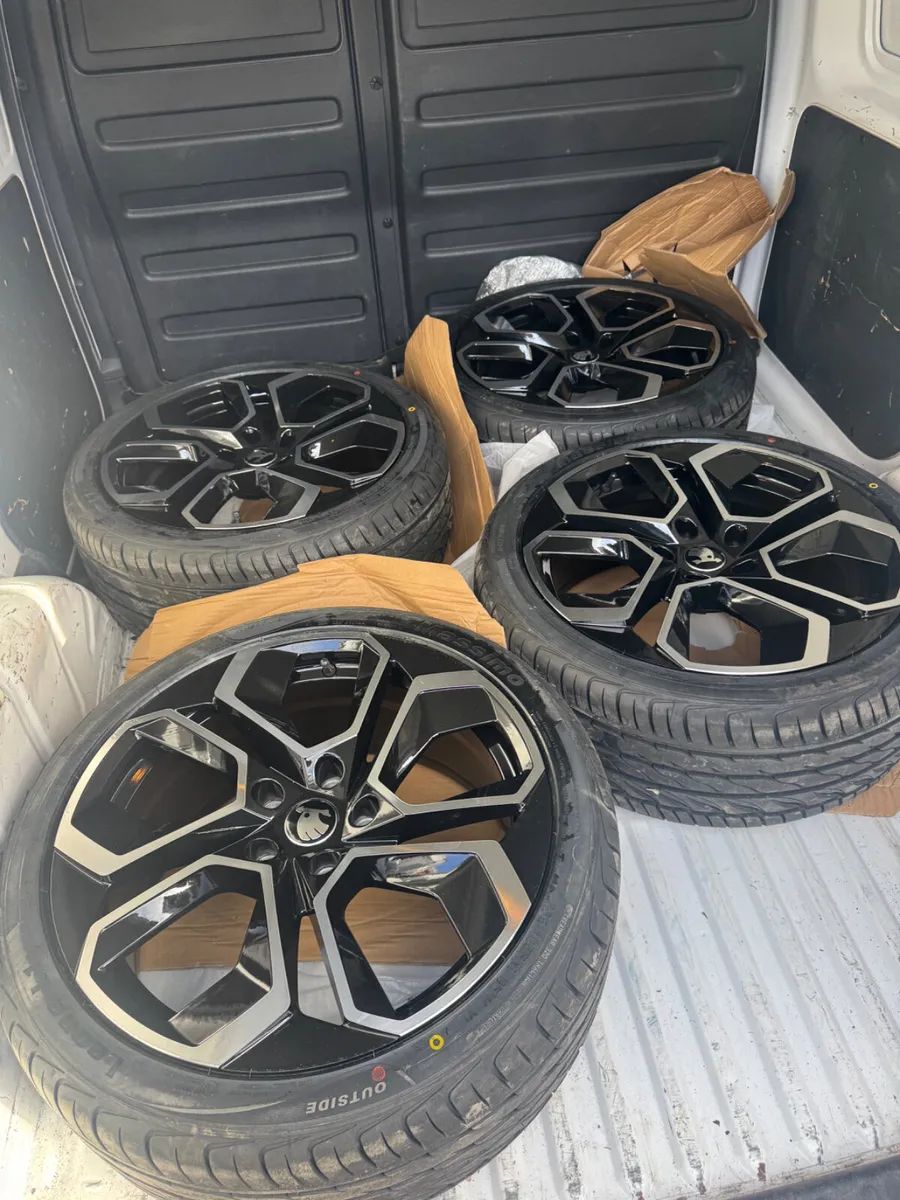 18” Skoda 5x112 alloy and tyres