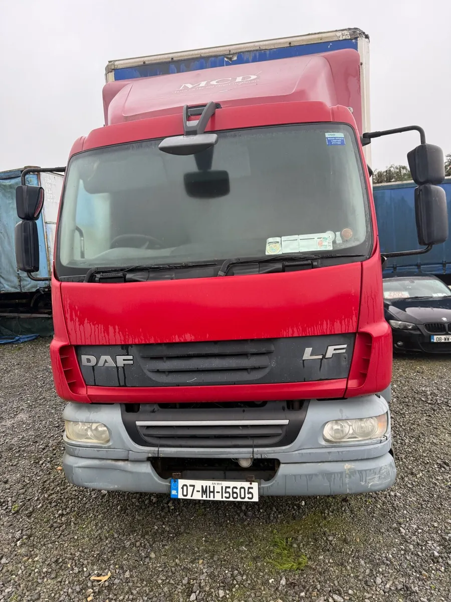 TRUCKS  Ivecos / Daf  Lf 45 For Sale - Image 1