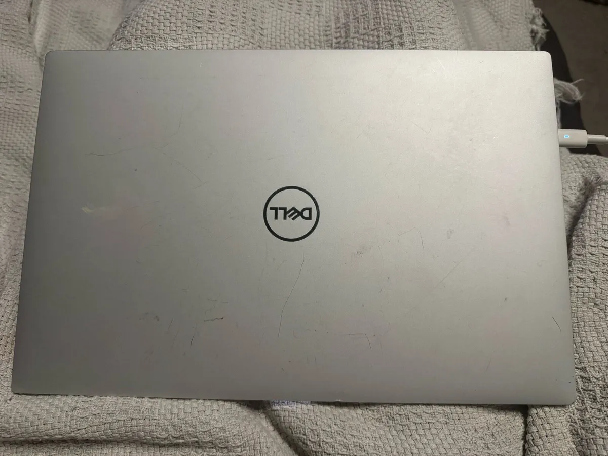 Dell XPS 15 (9510) - i7, 32GB Ram, RTX 3050 TI - Image 3