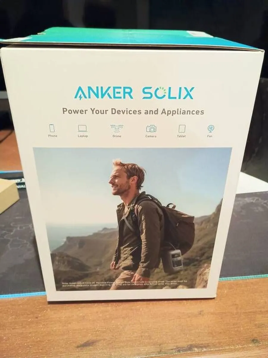 Anker SOLIX C200 DC Power Bank Station (60,000mAh), 192Wh Portable Power Station, LiFePO4 Battery, 200W + 100w Solar Panel - Image 4