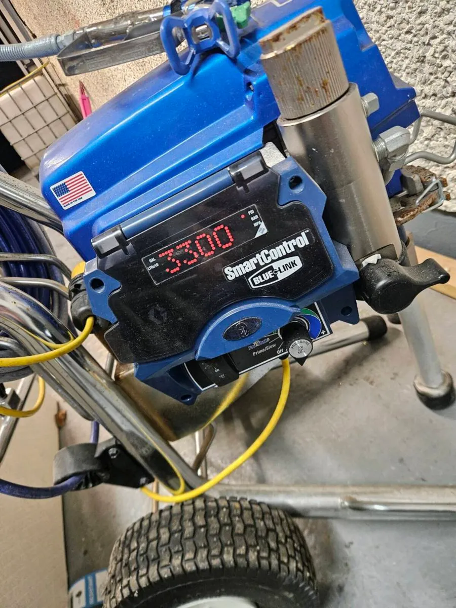 695 contractor graco sprayer - Image 2