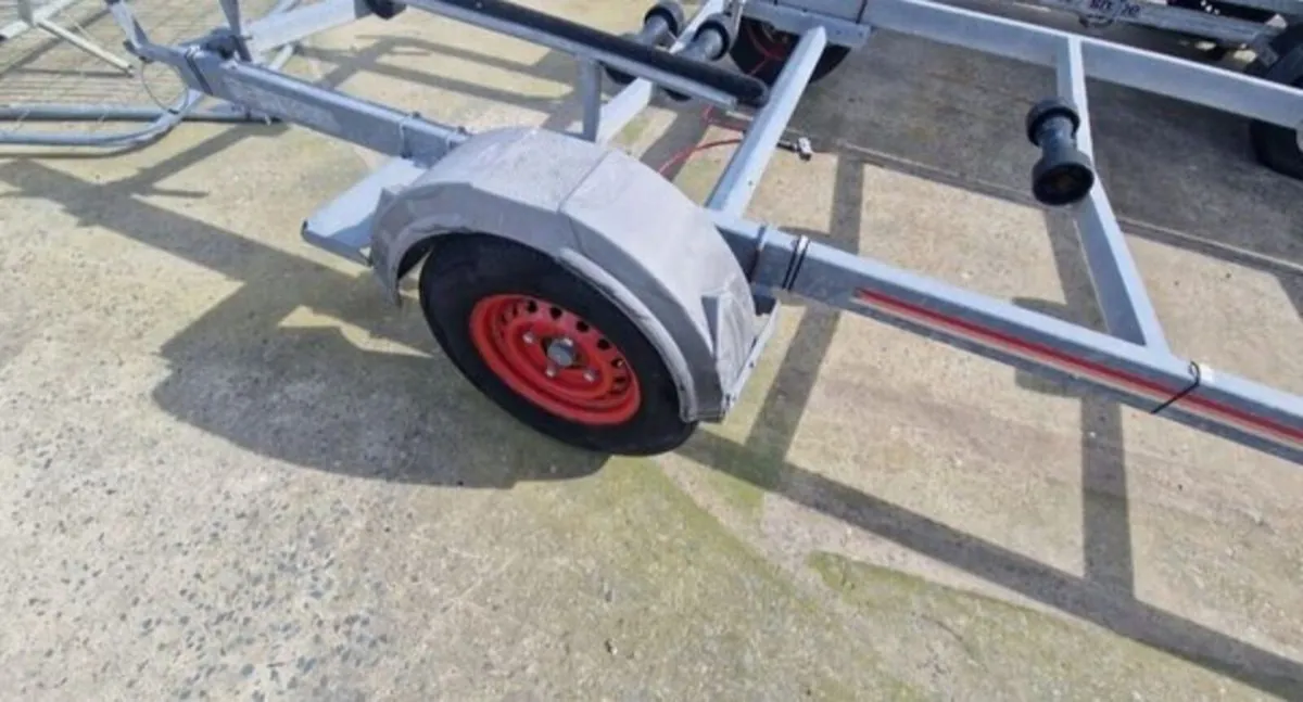 BOAT Trailer - Image 4