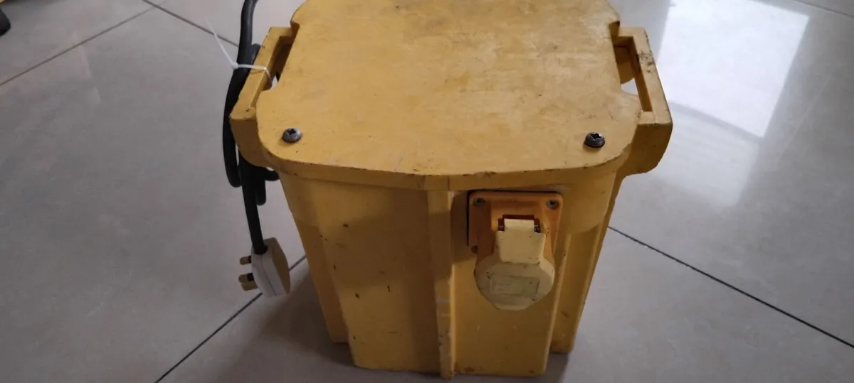 5Kva 16/32 Amp Transformer 110v - Image 3