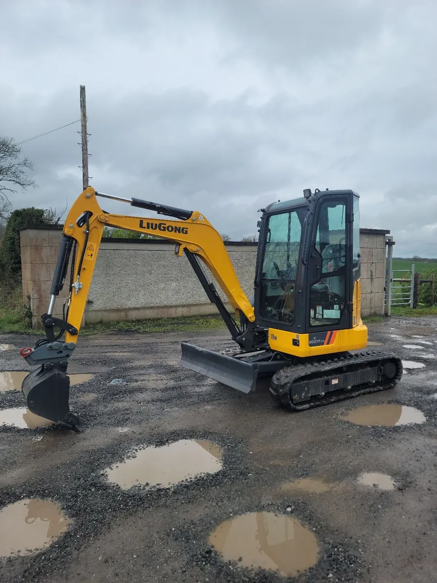 Liugong Digger 9027F ZTS  CHOICE OF 3 - Image 1
