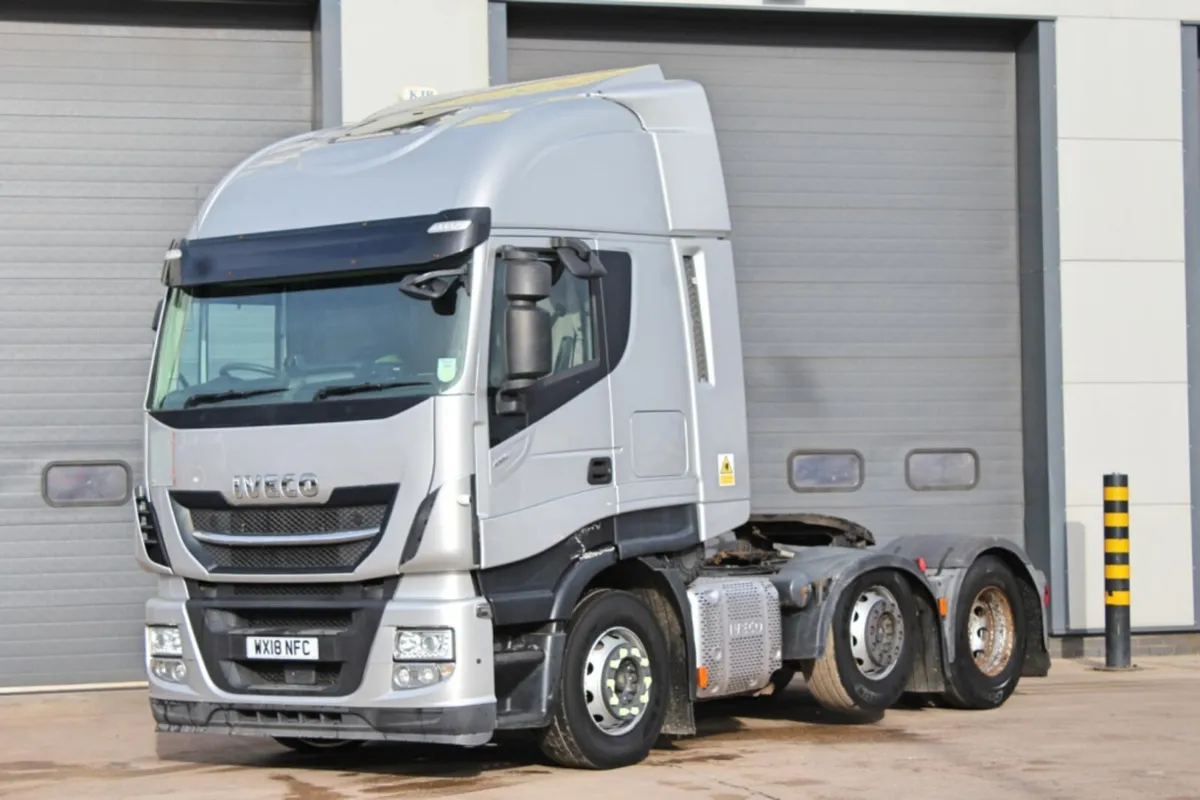2018 IVECO STRALIS 460 6X2 TRACTOR UNIT - Image 3
