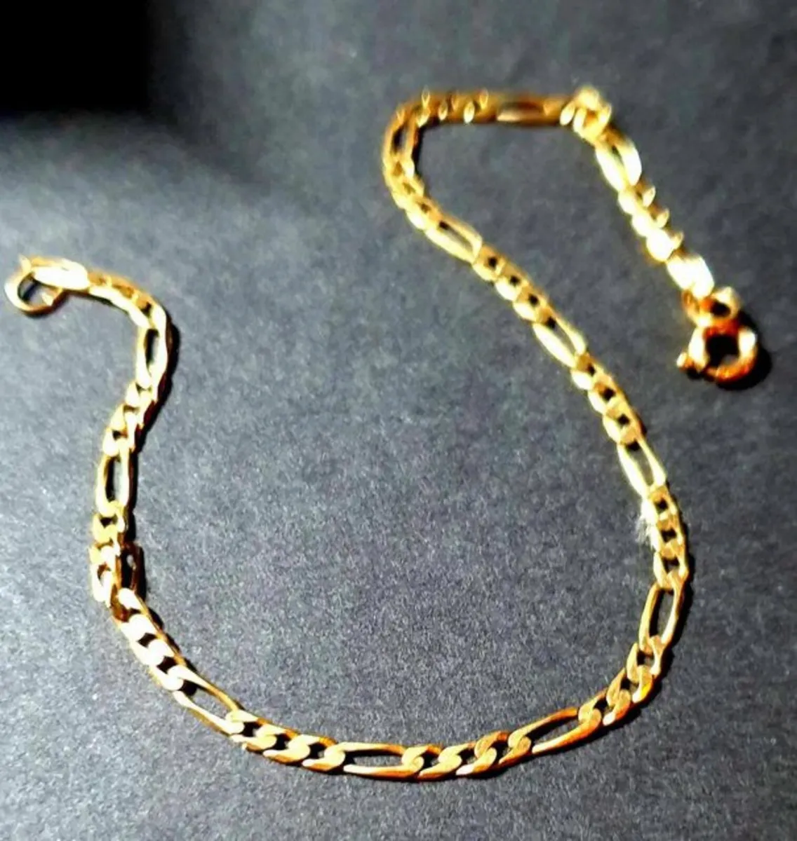 Vintage Hallmarked 9ct Gold Figaro Bracelet - Image 3