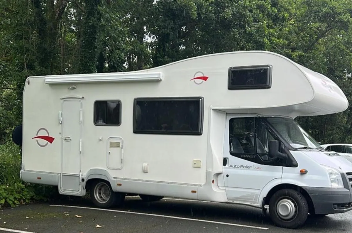 2007 Ford Rollerteam 6/7 Bert - Image 1