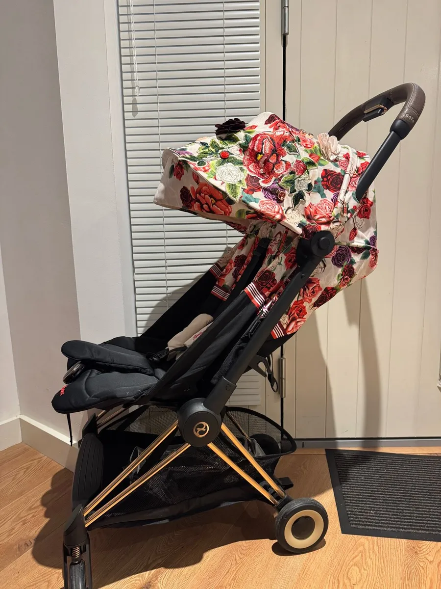 Cybex Coya in Limited Spring Blossom light - Image 1