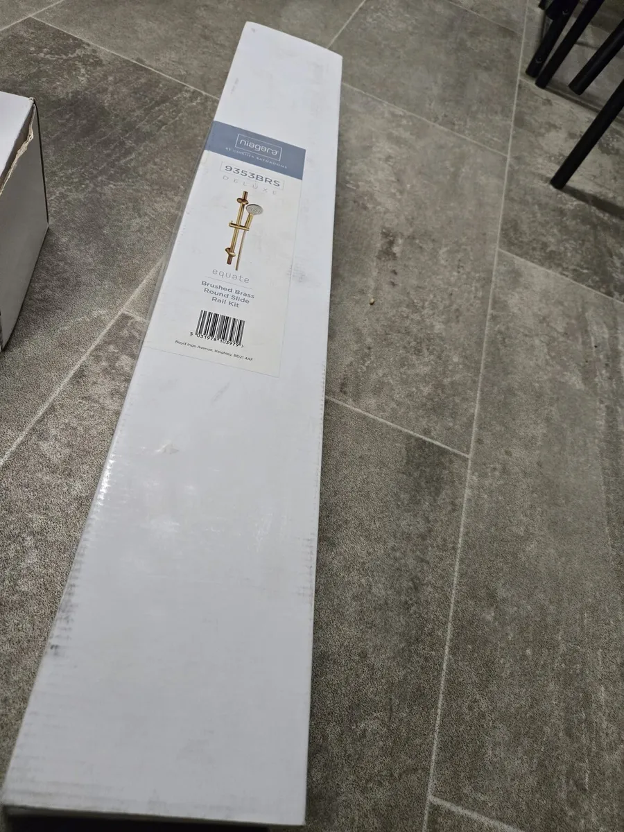 Brushed Brass Thermostatic Concealed Shower - Image 3