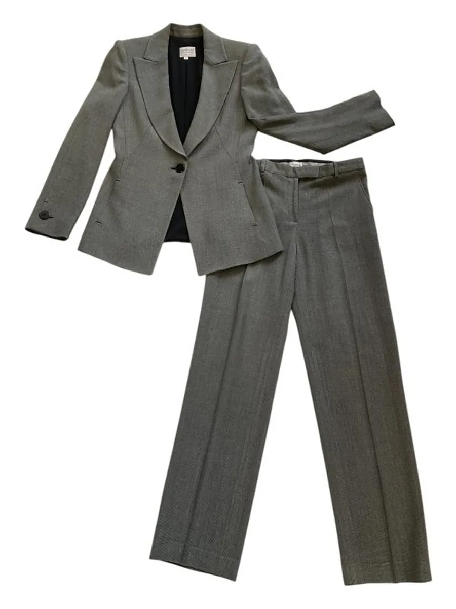 Curated Vintage Fashion - Image 1