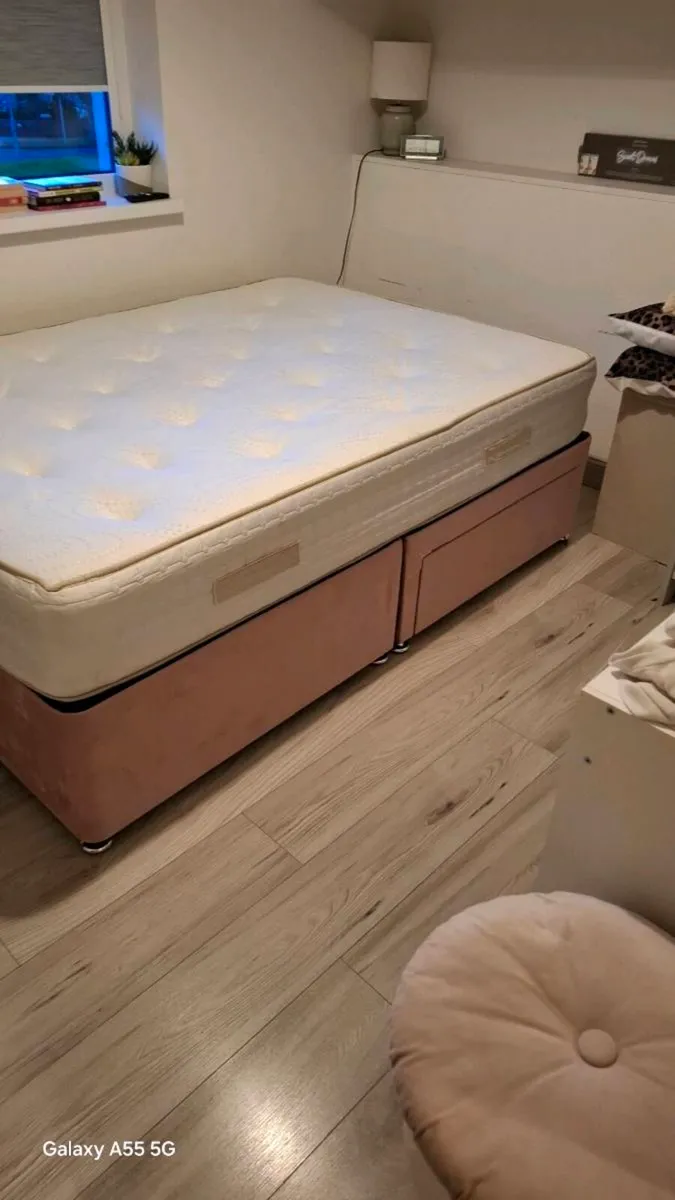 Bed with Mattress - Image 1