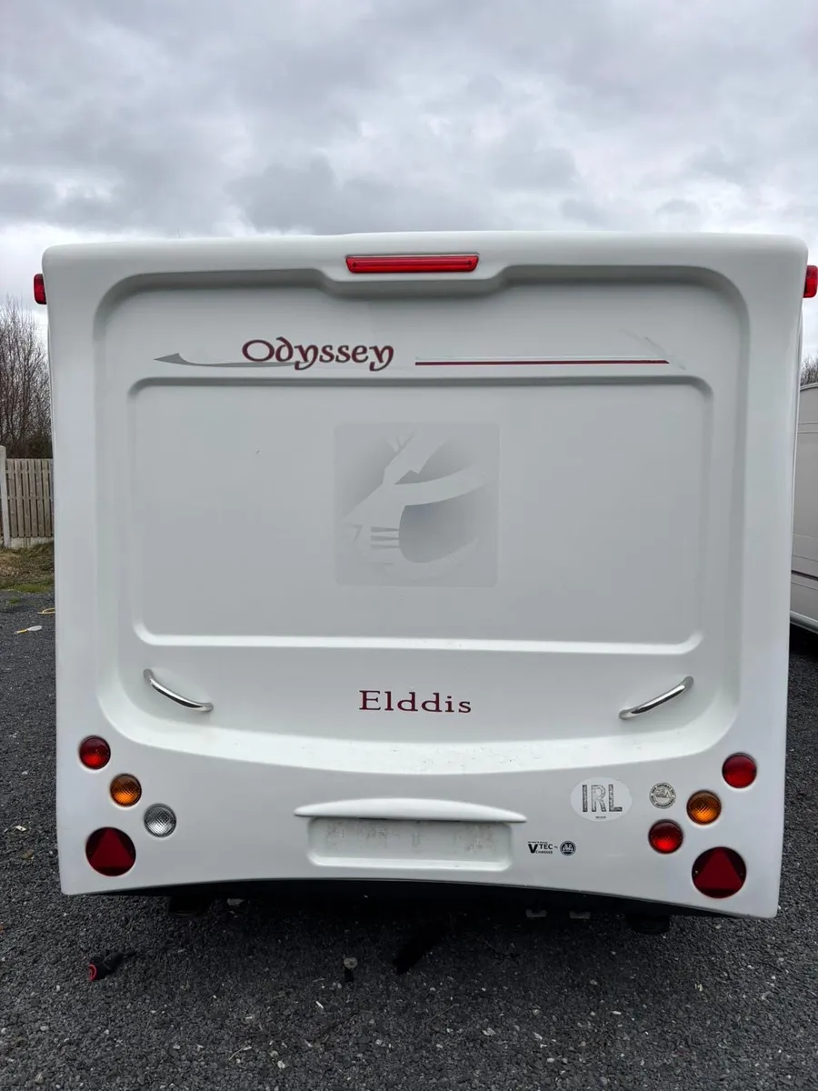 Elddis 4 Berth Fixed Bed Caravan For Sale - Image 4