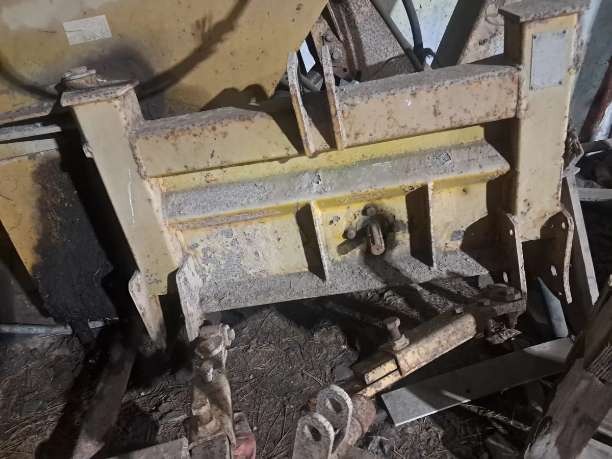 Hedgecutter SWAP for classic car - Image 4