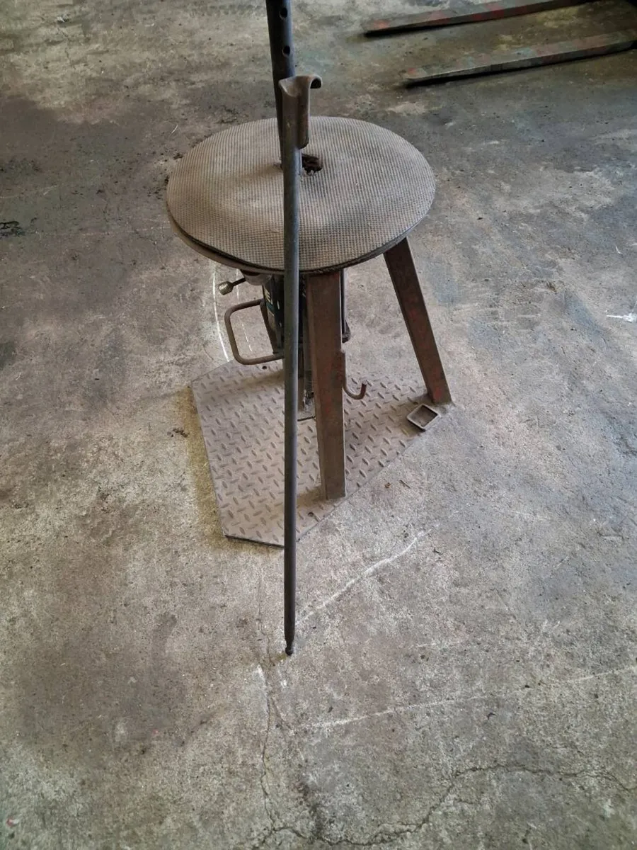 Tyre machine - Image 1