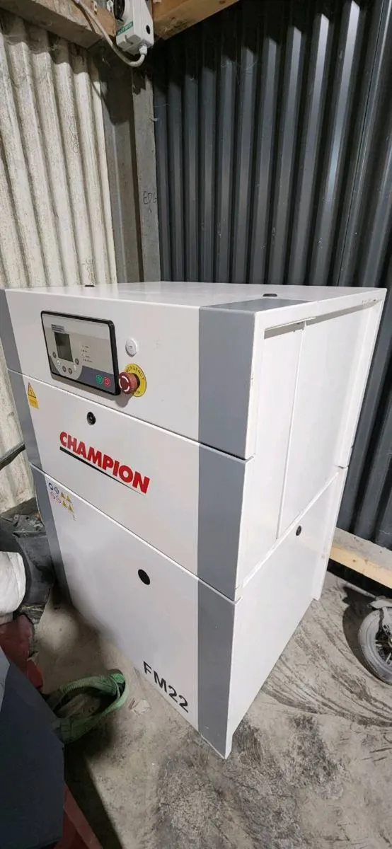 Champion screw compressor - Image 2