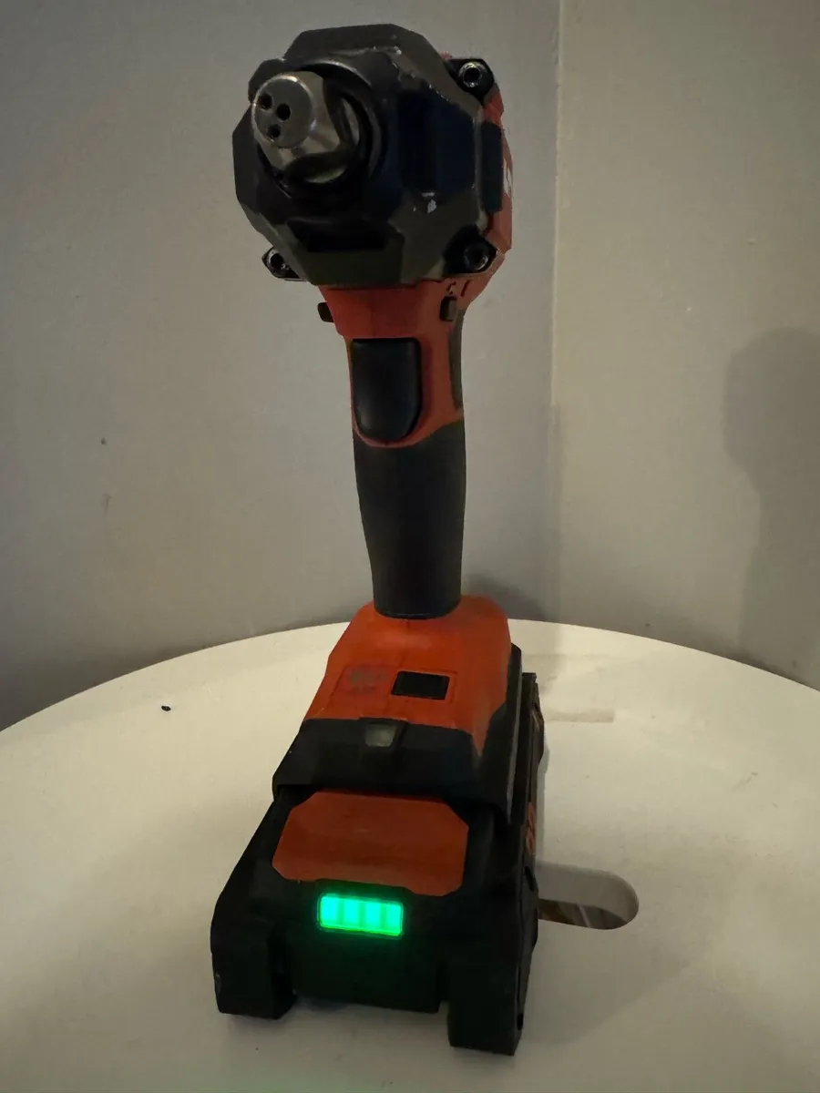 Hilti impact wrench - Image 4