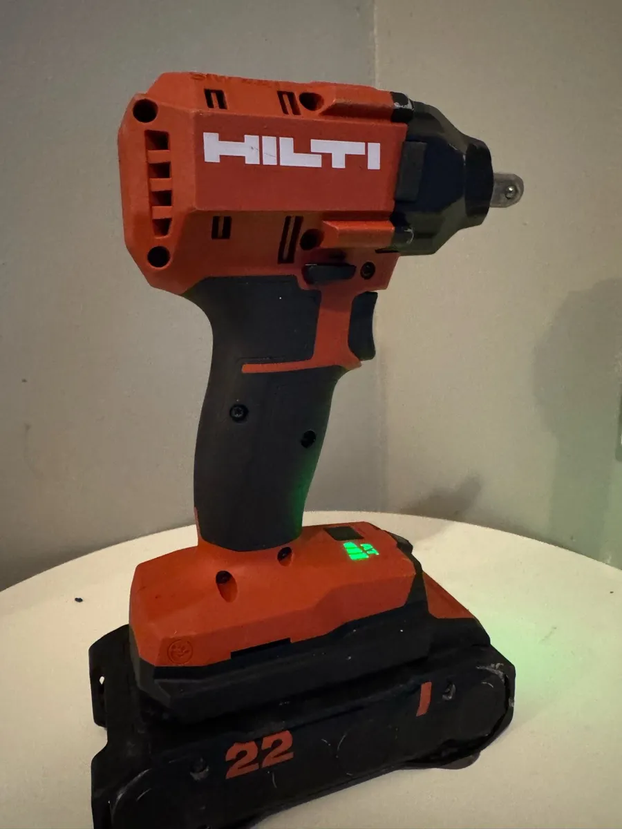 Hilti impact wrench - Image 1