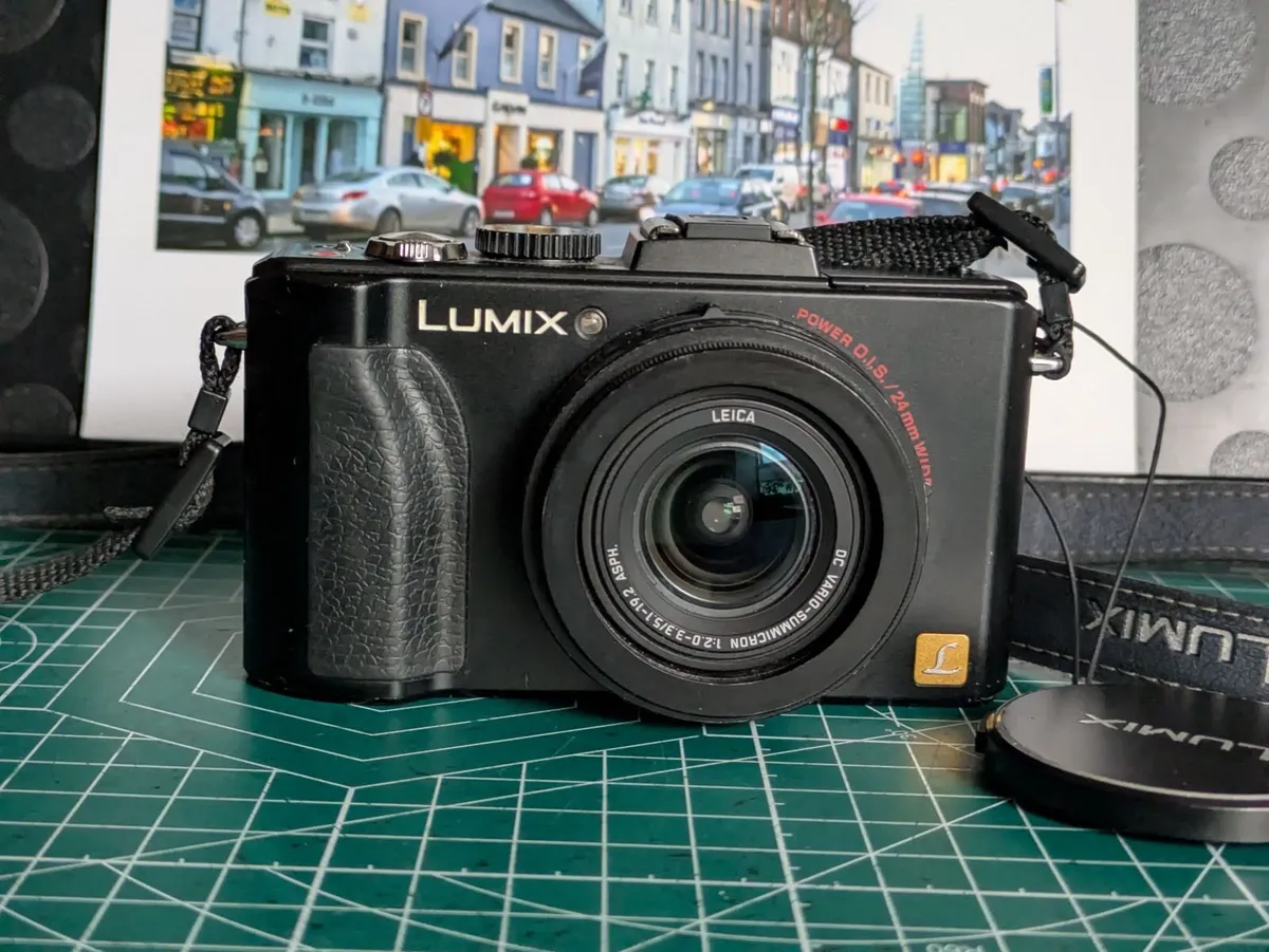 Panasonic Lumix LX5 - Image 1
