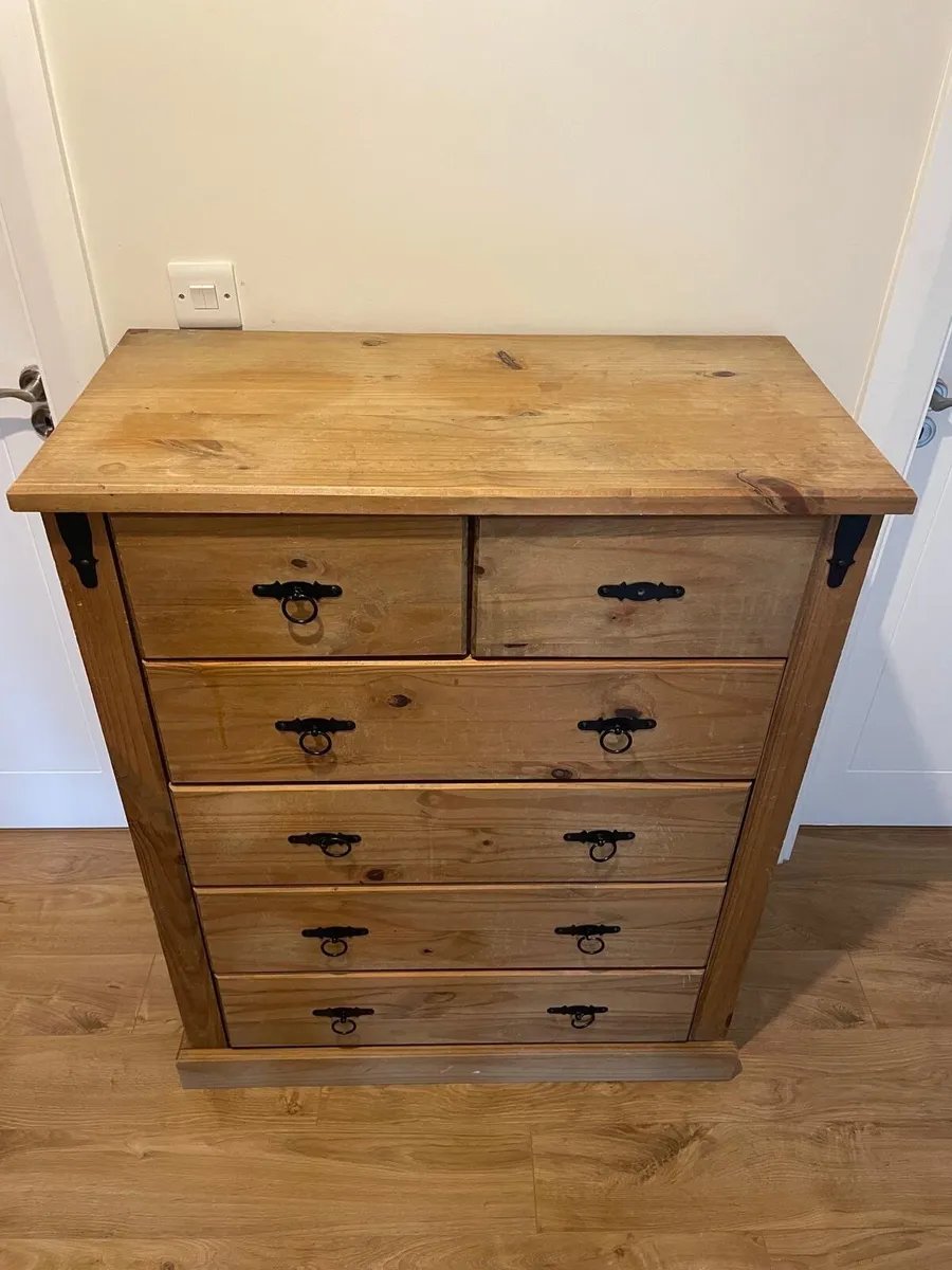 Solid wood chest of drawers - Image 3