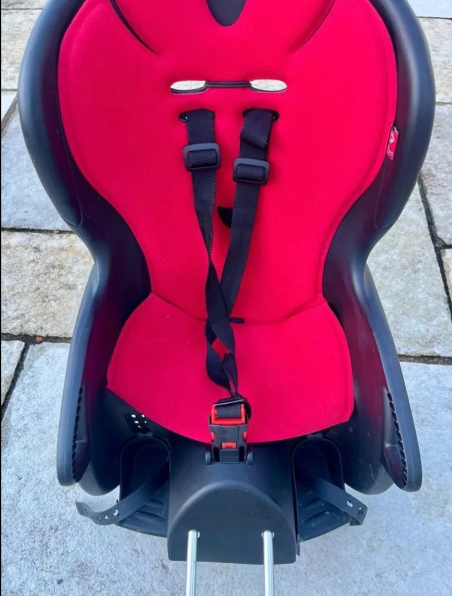 Hamax Zenith Child Bike Seat + 2 adaptors: As new - Image 4