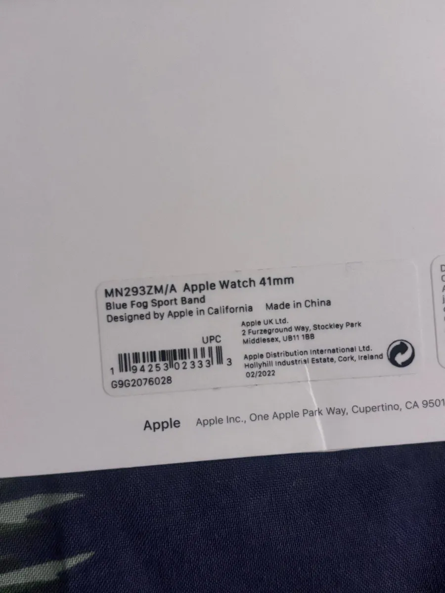 Apple Watch strap - genuine - Image 4