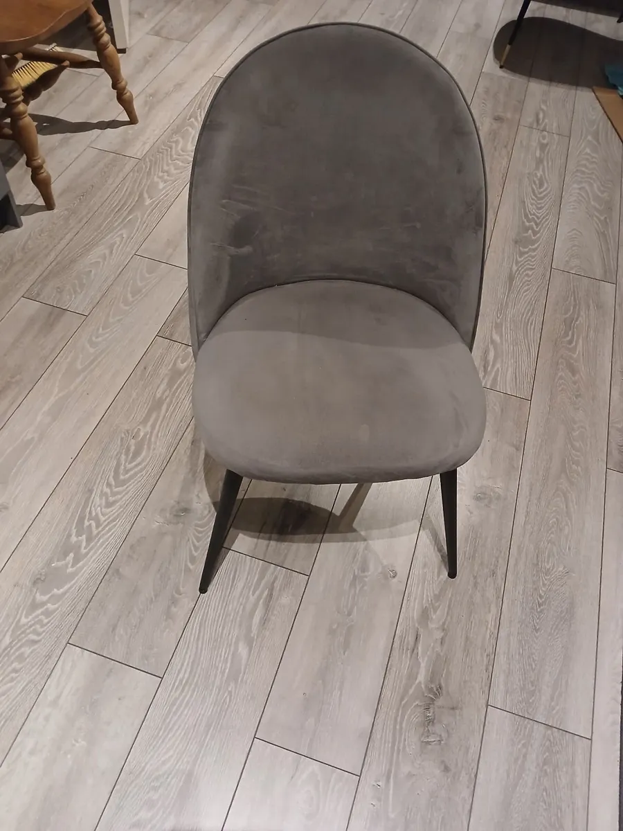 Dining room chairs - Image 3