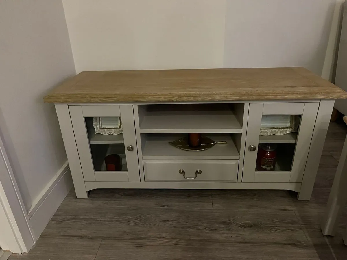 Tv Unit - Image 1