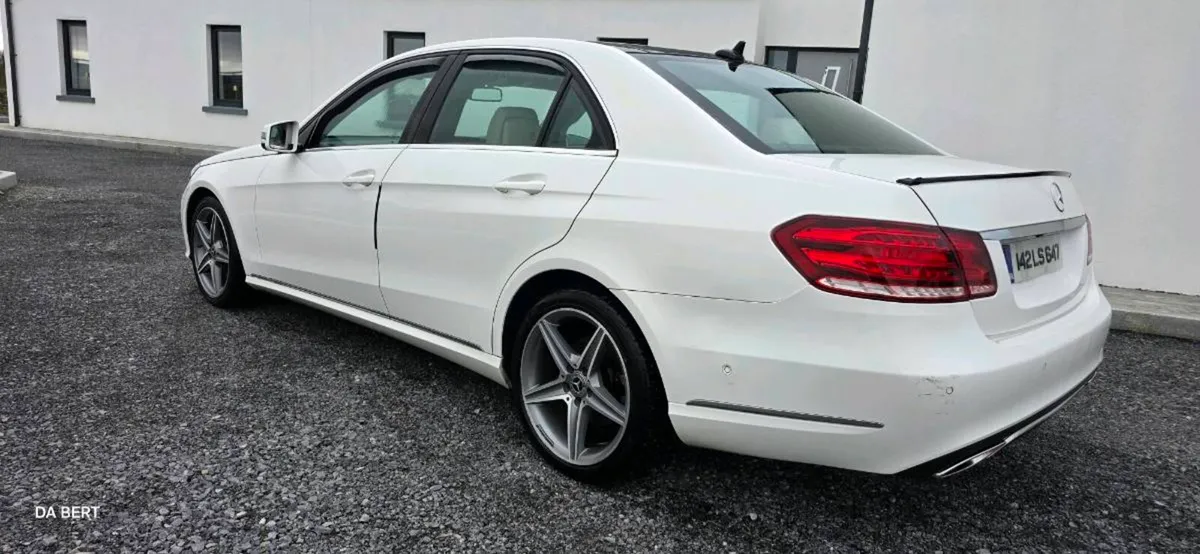 MERCEDES      ( SWAP FOR A VAN ) - Image 3