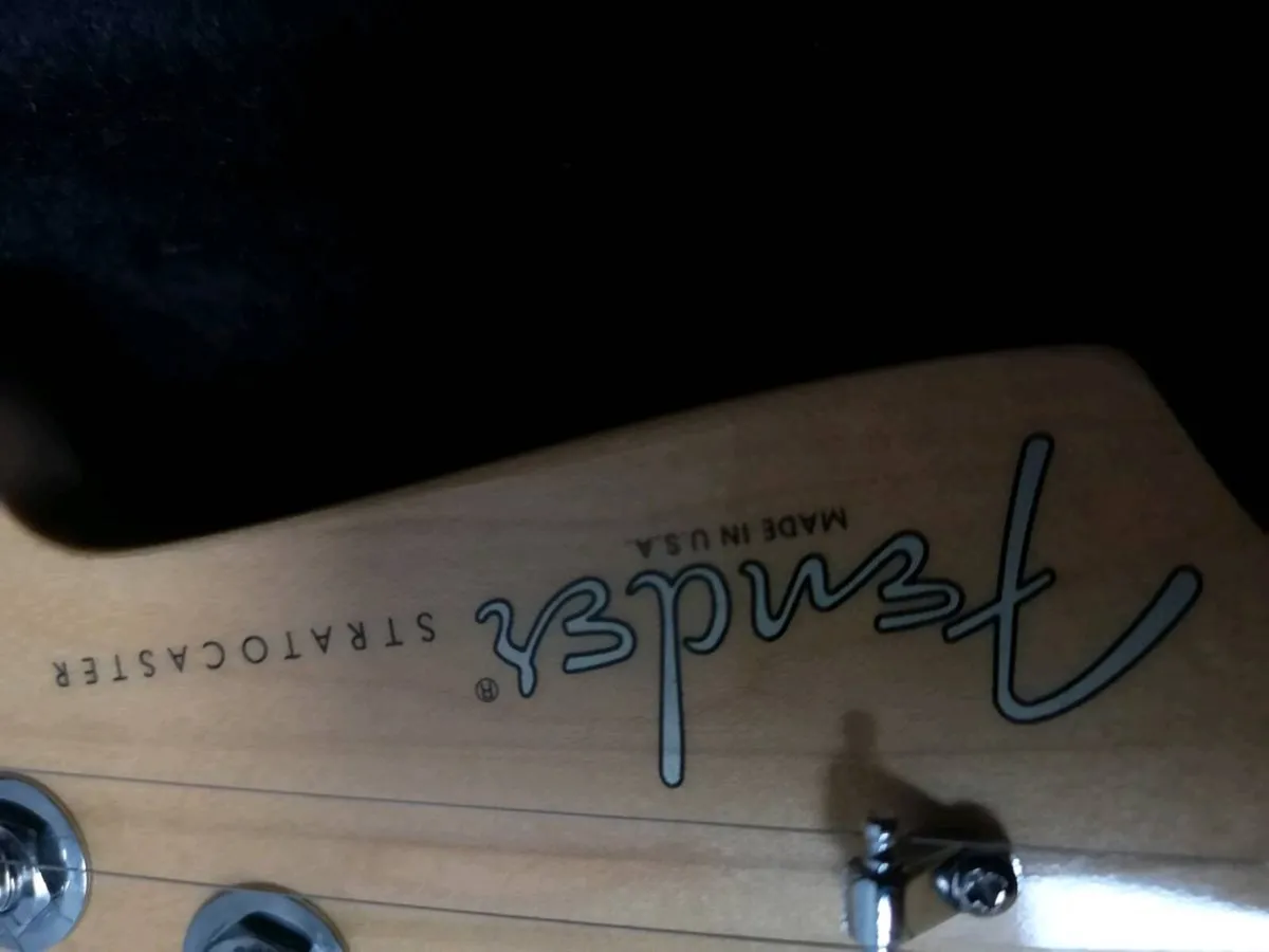 Fender USA Strat 2008 - Image 4