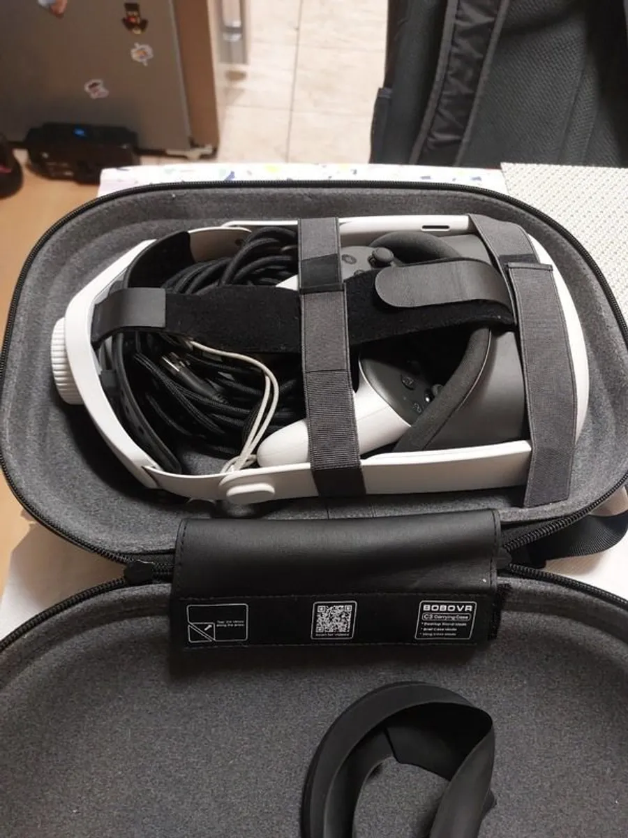 Meta Quest 3 128GB Bundle, Pristine + BOBOVR C3 & PC Link - Image 4