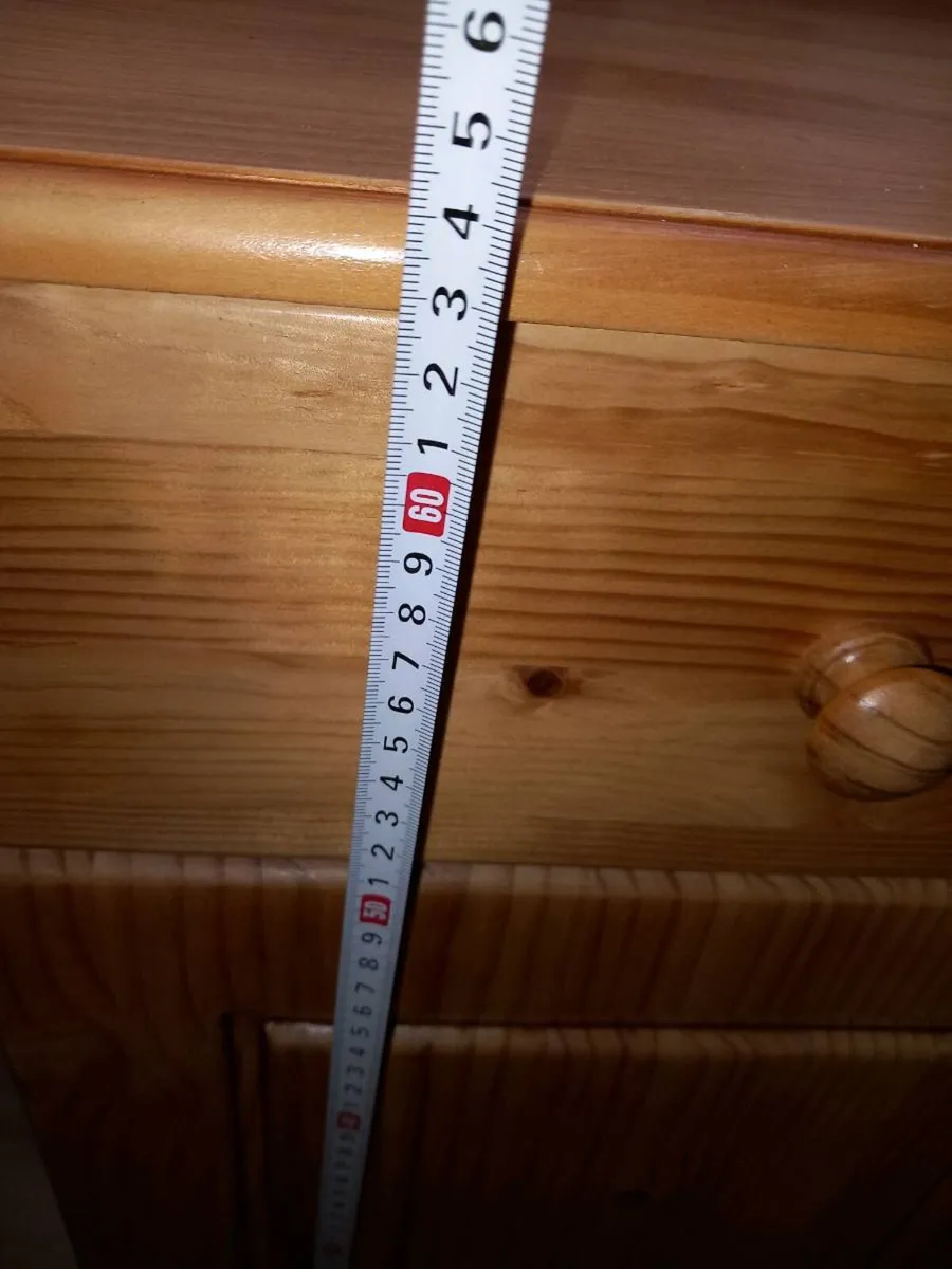 Pine lockers - Image 4