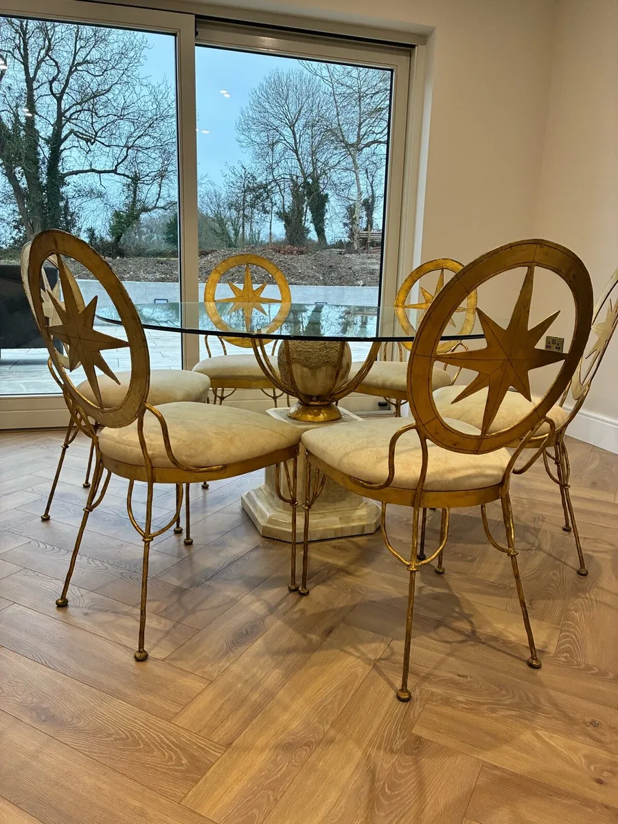 Dining table - Image 2