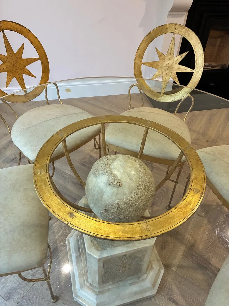 Dining table - Image 4