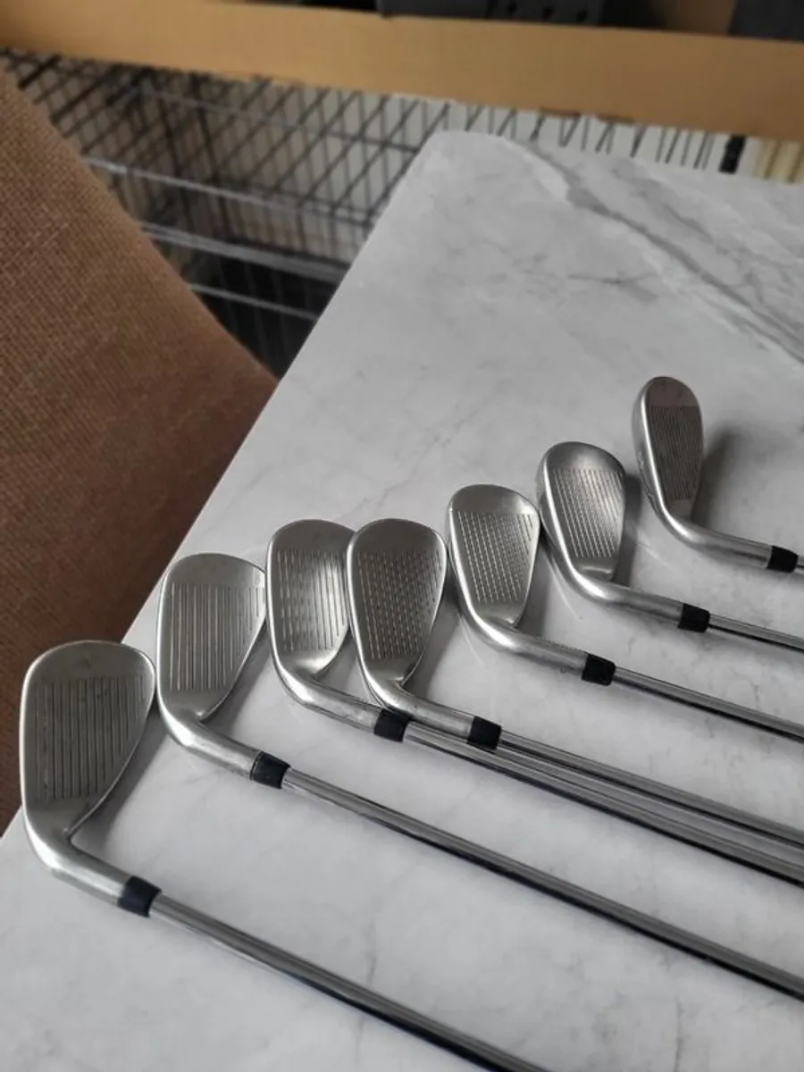 Golf Clubs - Image 4