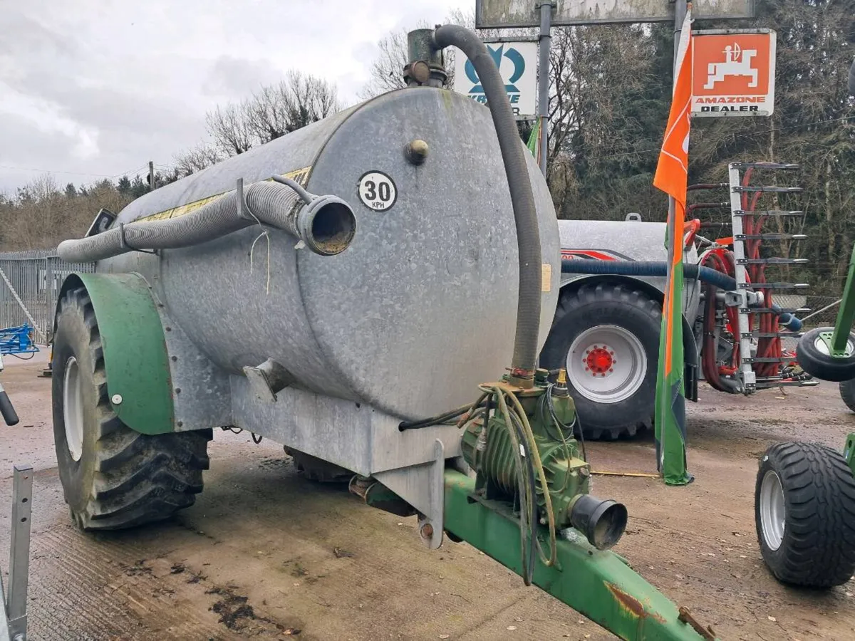 Conor 2000R Galvanised Tank - Image 3