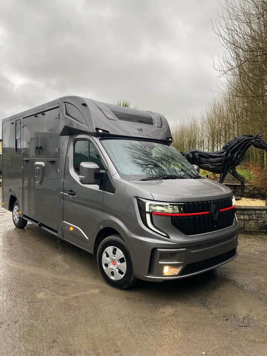 3.5 ton horse van - Image 1