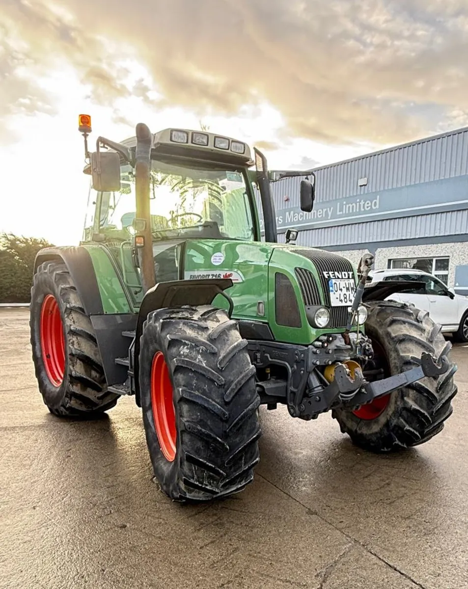 2004 Fendt 716 Vario - €36,000 + VAT - Image 1