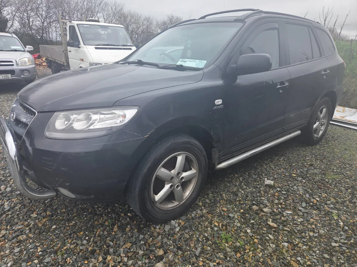 Hyundai santa fe - Image 1